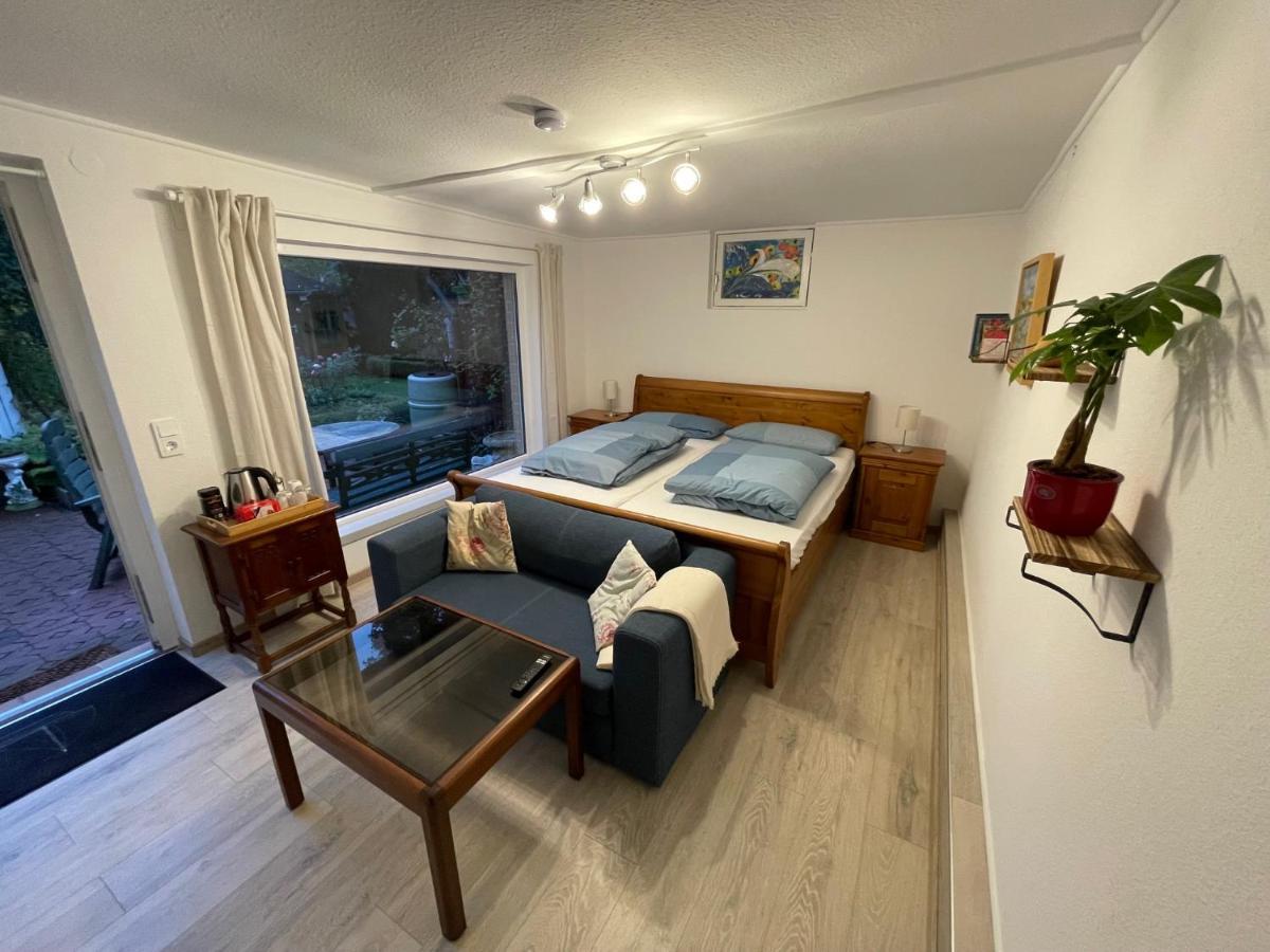 Ruhige, Gemuetliche 1-Zimmer Gartenwohnung Fuer 2 Erwachsene Lübeck Exterior foto